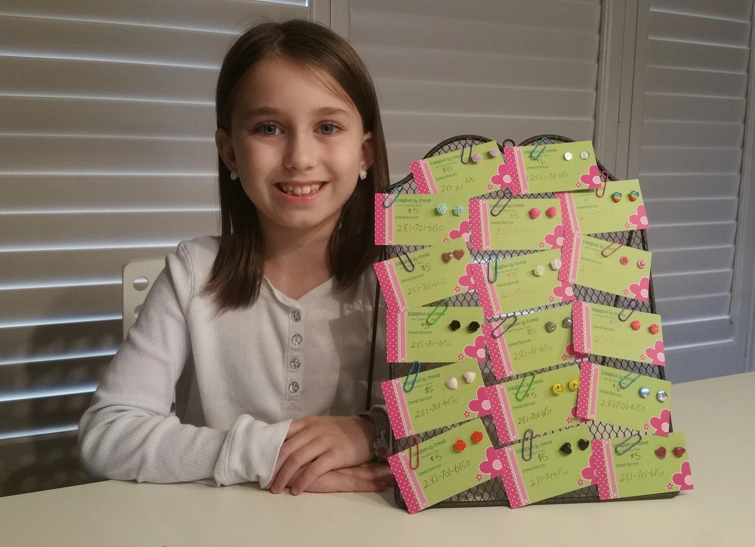 earringsbyemma-abagoflove.com